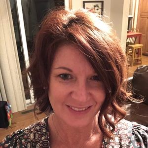 Meet your Posher, Lindsay